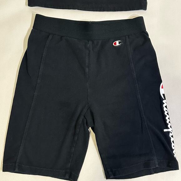 Champion Women’s Biker Shorts and Cropped Tank Top Set - Picture 4 of 7